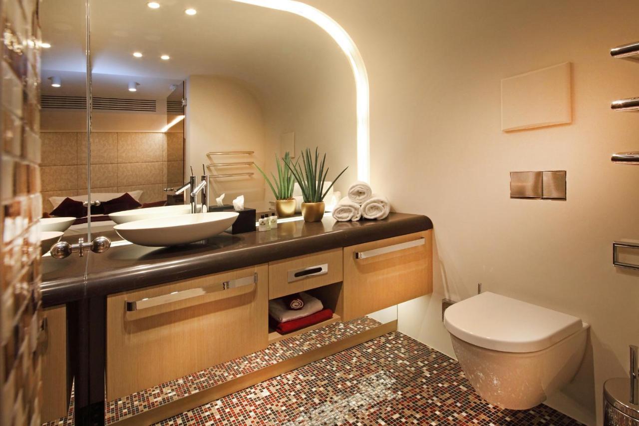 Hotel Neues Tor บัดวิมพ์เฟิน ภายนอก รูปภาพ