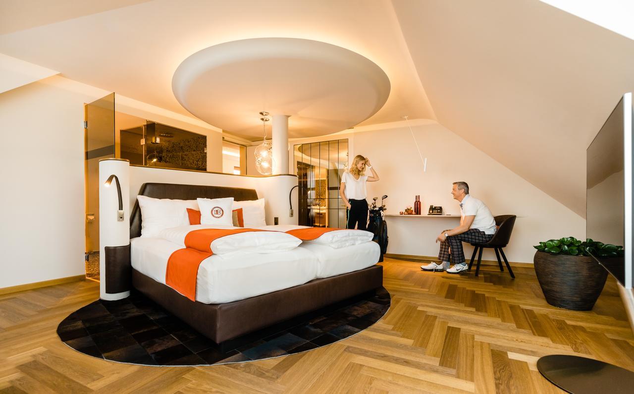 Hotel Neues Tor บัดวิมพ์เฟิน ภายนอก รูปภาพ
