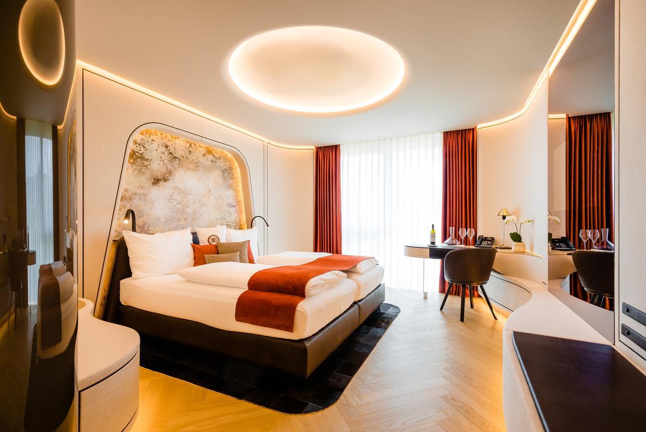 Hotel Neues Tor บัดวิมพ์เฟิน ภายนอก รูปภาพ