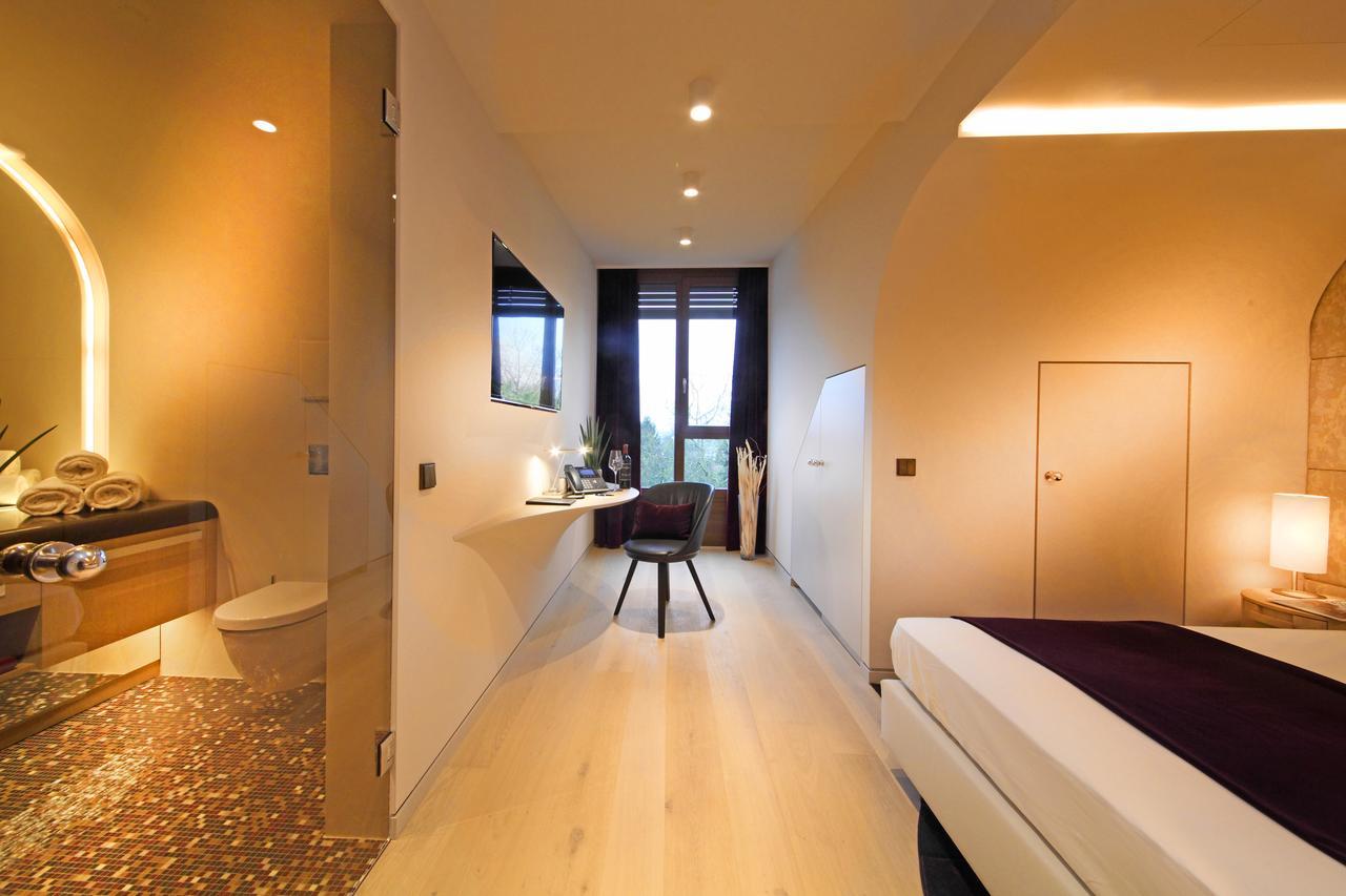 Hotel Neues Tor บัดวิมพ์เฟิน ภายนอก รูปภาพ